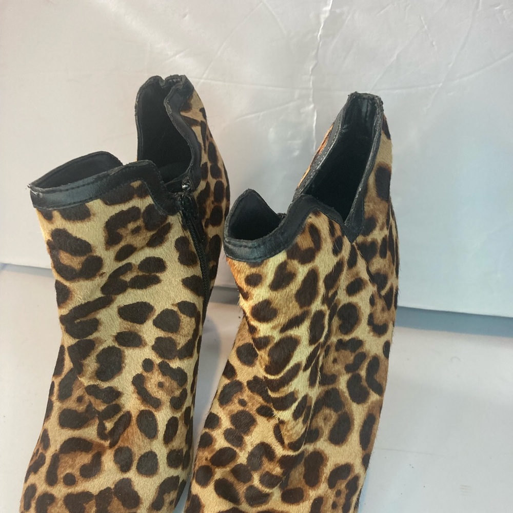 Gianni Bini Women Booties Heels Shoes Leopard Size 8M
